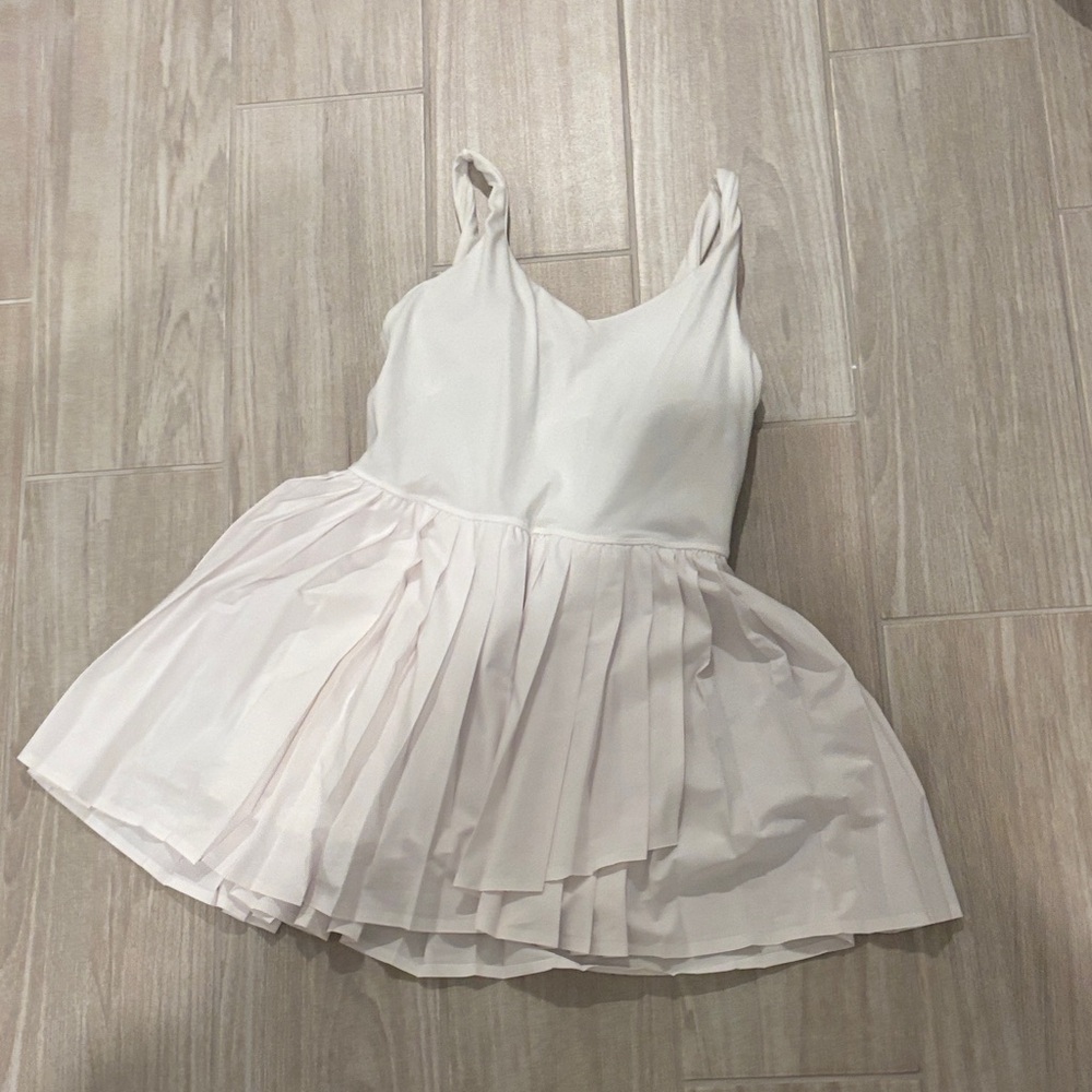 Aerie White and Cream Dress